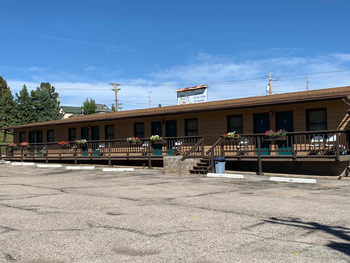 Chief Motel Custer Exterior photo
